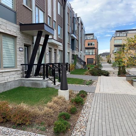 Wateridge Luxury Condos Ottawa Ngoại thất bức ảnh