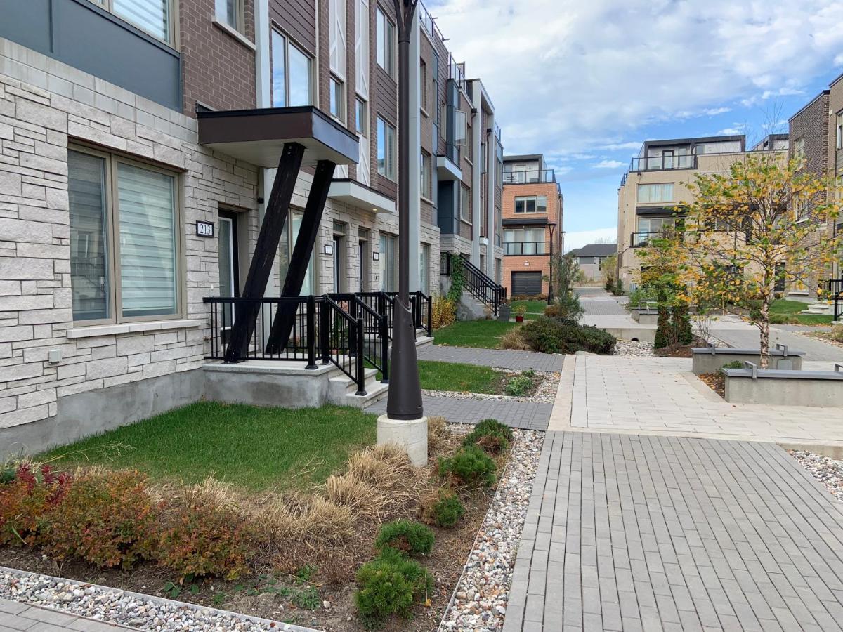 Wateridge Luxury Condos Ottawa Ngoại thất bức ảnh